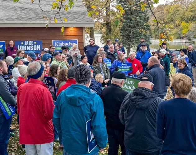 Klobuchar, Johnson make one last election stop in Fairmont